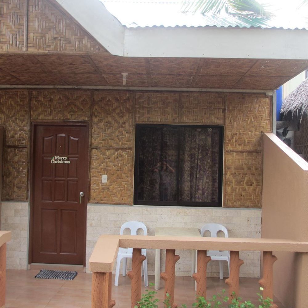 Alona Grove Tourist Inn Tawala  Extérieur photo