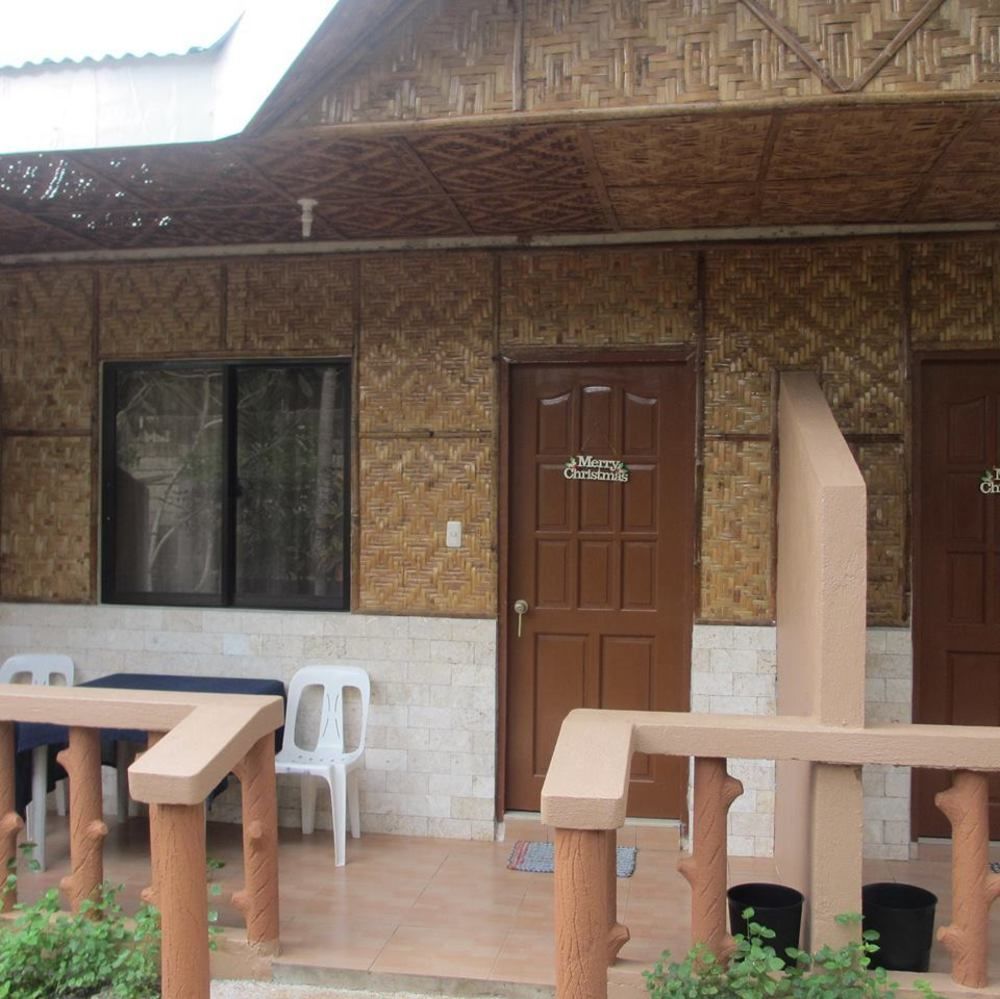Alona Grove Tourist Inn Tawala  Extérieur photo