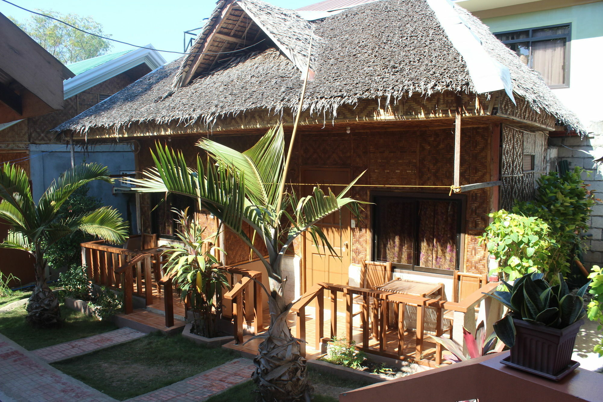 Alona Grove Tourist Inn Tawala  Extérieur photo